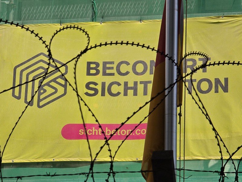 Guinea_Beconart_Exposed_Concrete